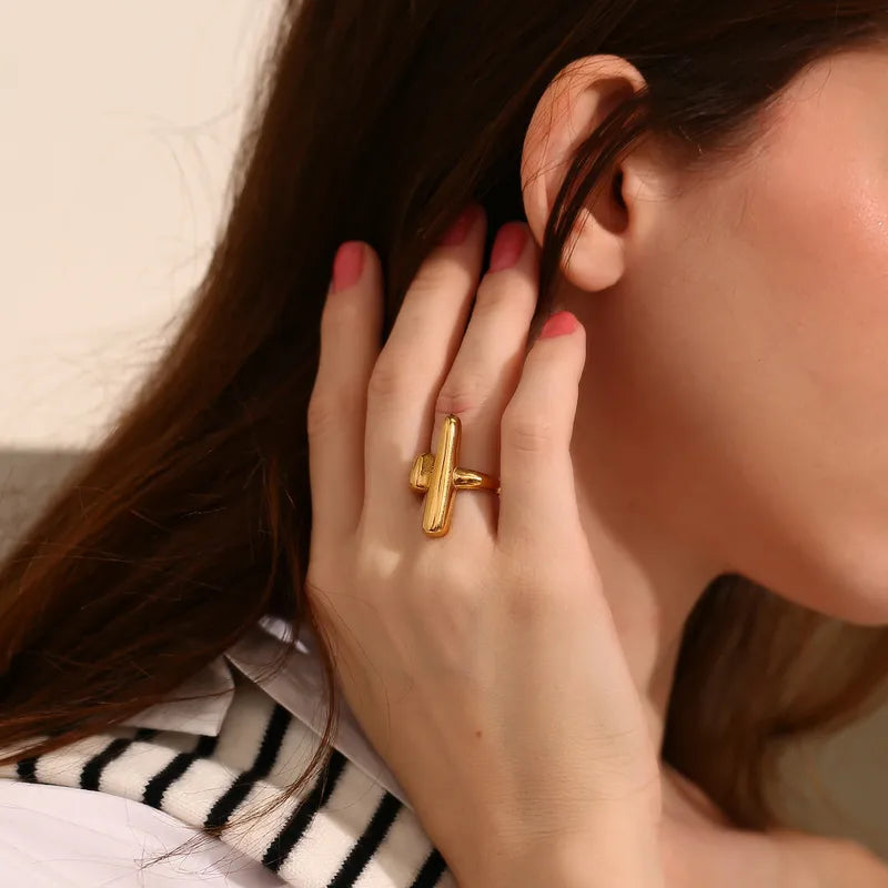 Gold 18K Plated Steel Sculpted Curve Ring For Women